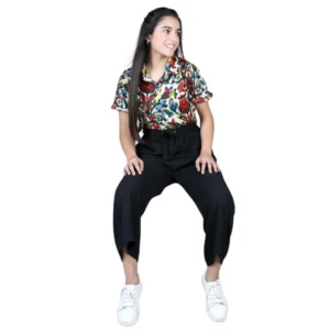 Girl’s Polyester Printed Short Sleeves Jumpsuit (Multicolor-Black) – view 2